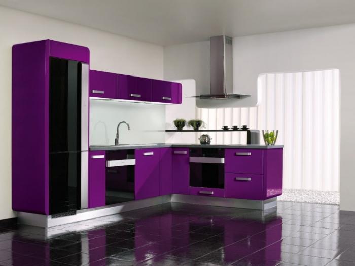 Nálezy z dizajnu: kuchynská fialová