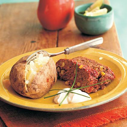 Jedzte s chuťou: pečené zemiaky v rúre s mäsom