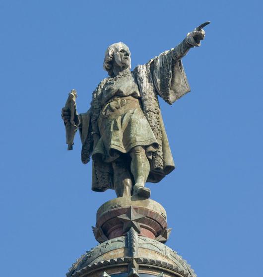 A viete, v ktorom meste je postavená pomník Krištofa Kolumba?