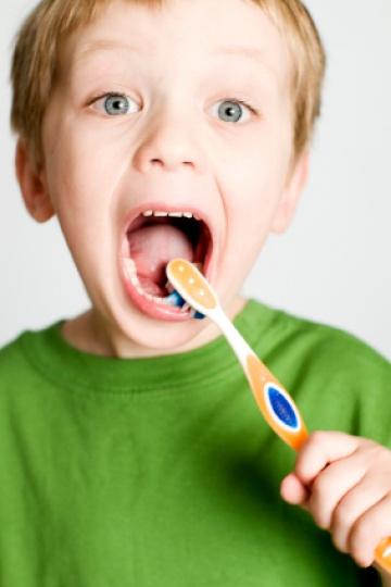 Zubné kazy na deťoch. Príčiny, liečba, prevencia